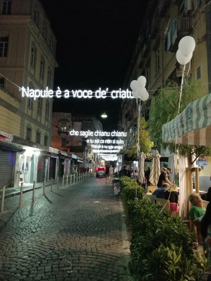 Dimora Via Col Vento Daire Napoli Dış mekan fotoğraf